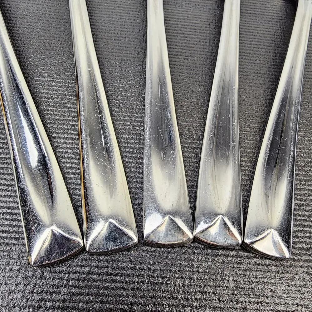Oneida glossy stainless